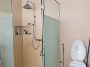 Turun 1 Milyar, Rumah 4 lantai di Bukit Menteng sektor 7 | GB-2741