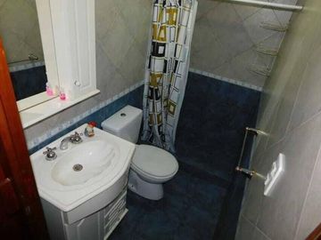 departamento en planta alta de 4 ambientes.