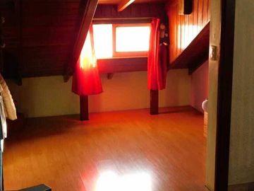 departamento en planta alta de 4 ambientes.
