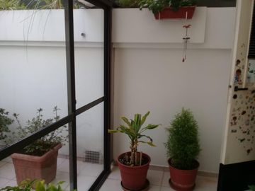 Depto. tipo PH en duplex 2 y medio ambientes