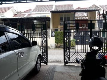 Dijual Rumah Greenlake Wonorejo, Surabaya Timur