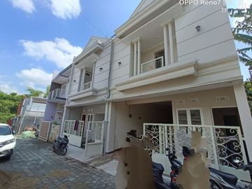 Rumah Kost dijual di Saxofone UMM Kota Malang