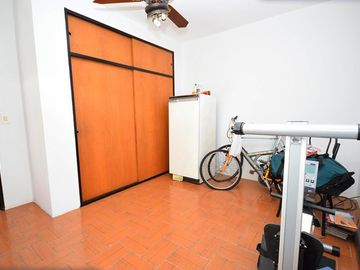 Hermosa casa sobre lote propio 5 ambientes