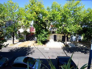 Hermosa casa sobre lote propio 5 ambientes