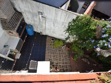 Hermosa casa sobre lote propio 5 ambientes