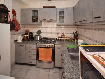 Hermosa casa sobre lote propio 5 ambientes