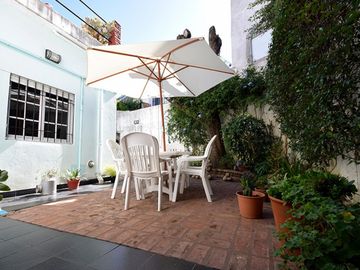 Hermosa casa sobre lote propio 5 ambientes
