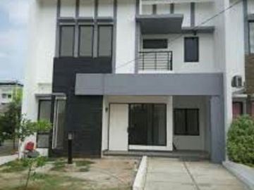 rumah & KOLAM RENANG ini bisa anda miliki hanya dengan DP 2%