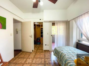 ESPECTACULAR PH DE 4 AMB EN TRIPLEX EN CHACARITA, CON TERRAZA PROPIA