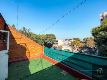 ESPECTACULAR PH DE 4 AMB EN TRIPLEX EN CHACARITA, CON TERRAZA PROPIA