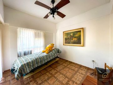 ESPECTACULAR PH DE 4 AMB EN TRIPLEX EN CHACARITA, CON TERRAZA PROPIA
