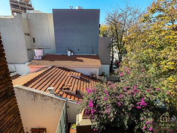 ESPECTACULAR PH DE 4 AMB EN TRIPLEX EN CHACARITA, CON TERRAZA PROPIA