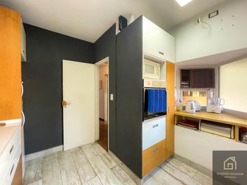 ESPECTACULAR PH DE 4 AMB EN TRIPLEX EN CHACARITA, CON TERRAZA PROPIA
