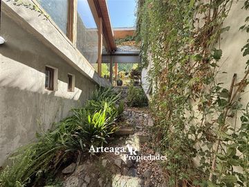 Venta casa, Cerro Mirador, Los Dominicos, Casa Remodelada,