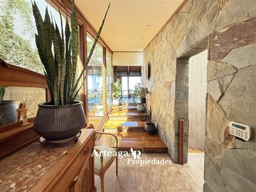 Venta casa, Cerro Mirador, Los Dominicos, Casa Remodelada,