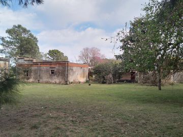 Oportunidad Casa + Galpón y Sup. terreno de 2000 m2 en Gob. Etchevehere