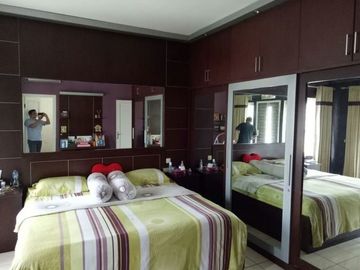 5 Bedroom House for sale