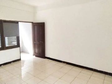 Ruko Raya Mulyosari Listrik 5500watt, Strategis hdp timur