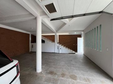 CASA EN SALIDA MIL CUMBRES, MORELIA