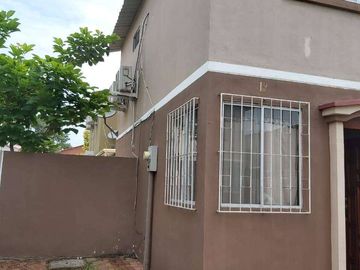 Venta de casa amoblada en Ciudad Santiago Norte de Guayaquil