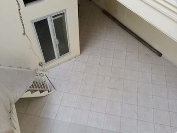 Rumah Kalibokor Selatan Row 4mobil
