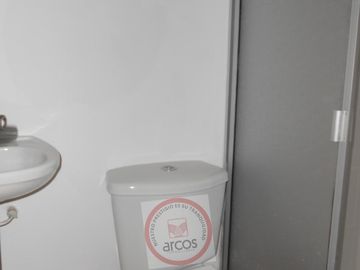 apartamento en venta en altos del moral. Cod V10621