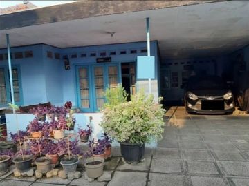 Rumah Antik di Bukit Duri Tebet Jakarta Selatan