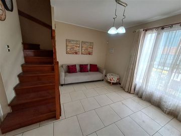 Casa en Venta en Avenida Boque Alto con Hijuelas