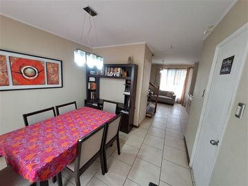Casa en Venta en Avenida Boque Alto con Hijuelas