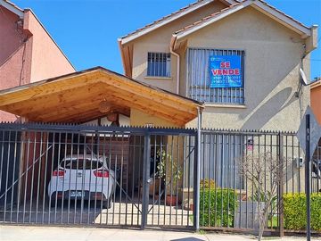 Casa en Venta en Avenida Boque Alto con Hijuelas