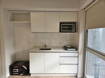 VENTA DEPARTAMENTO RECOLETA: STUDIO -  OFICINA  APT. PROF.  SEG 24hs- AMENITIES