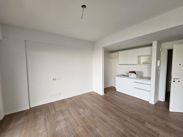 VENTA DEPARTAMENTO RECOLETA: STUDIO -  OFICINA  APT. PROF.  SEG 24hs- AMENITIES
