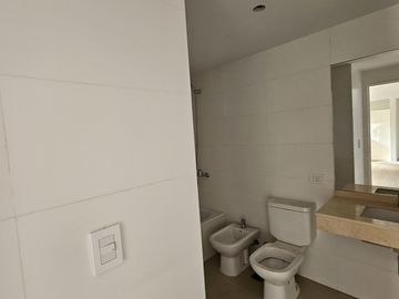 VENTA DEPARTAMENTO RECOLETA: STUDIO -  OFICINA  APT. PROF.  SEG 24hs- AMENITIES