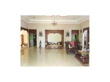 Rumah joglo antik jatiwaringin bekasi