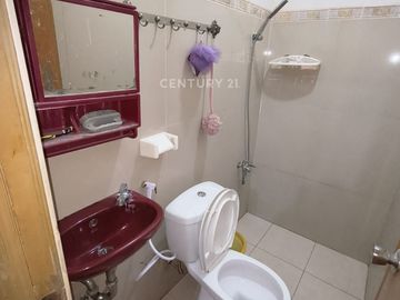 Disewakan Rumah Bagus Dan Rapih Di Taman Harapan Baru Bekasi