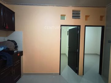 Disewakan Rumah Bagus Dan Rapih Di Taman Harapan Baru Bekasi