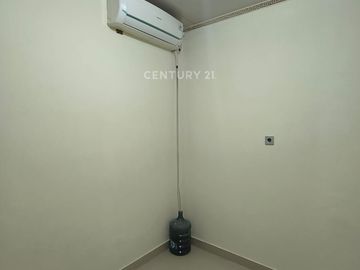 Disewakan Rumah Bagus Dan Rapih Di Taman Harapan Baru Bekasi