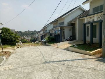 Rumah 1.5 lantai bogor dengan Type 45/88