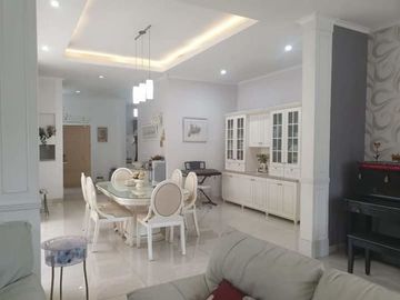 Rumah mewah gegerkalong dekat setra murni, sarijari, sukahaji bandung
