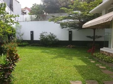 Rumah mewah gegerkalong dekat setra murni, sarijari, sukahaji bandung