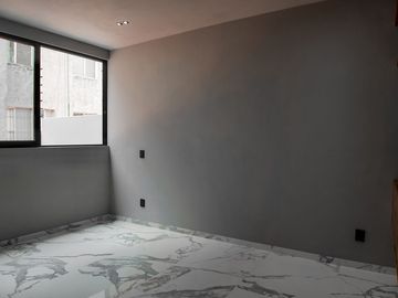 Casa de lujo en venta Chapalita a una cuadra del Riu y Lázaro Cárdenas