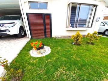 Vende casa Buin 3 dormitorios y 2 baños
