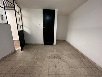 VENTA CASA COL. SECTOR POPULAR TOLUCA, MÉXICO