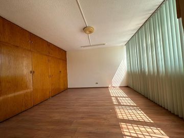 VENTA CASA COL. SECTOR POPULAR TOLUCA, MÉXICO