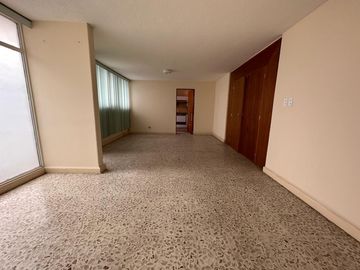 VENTA CASA COL. SECTOR POPULAR TOLUCA, MÉXICO