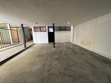 VENTA CASA COL. SECTOR POPULAR TOLUCA, MÉXICO