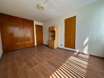 VENTA CASA COL. SECTOR POPULAR TOLUCA, MÉXICO