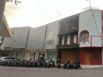 Disewakan Ruko 4 Lantai Lokasi Strategis Di Kemang Raya