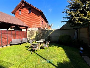 Casa en venta de 5 dorm. Cond. Frankfurt 1, Temuco