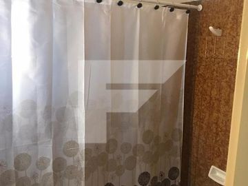 DEPTO. 2 AMB. CON PATIO - BALLESTER CENTRO